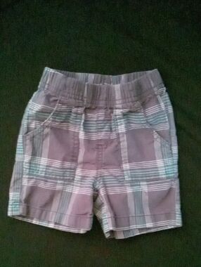 Circo Gray Plaid Elastic-Waist Kids Shorts